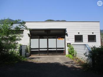 detached まんのう町川東
