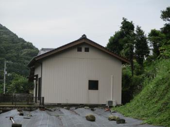 detached まんのう町川東