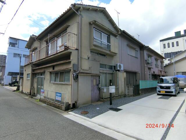 apartment 高松市藤塚町３丁目