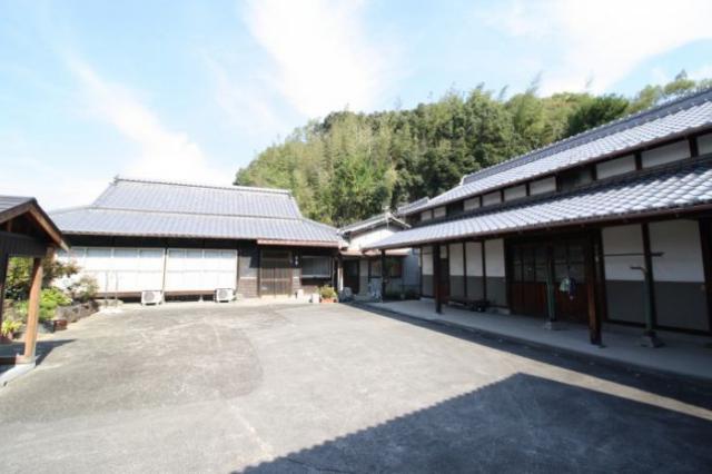 commercial 丸亀市土器町東４丁目