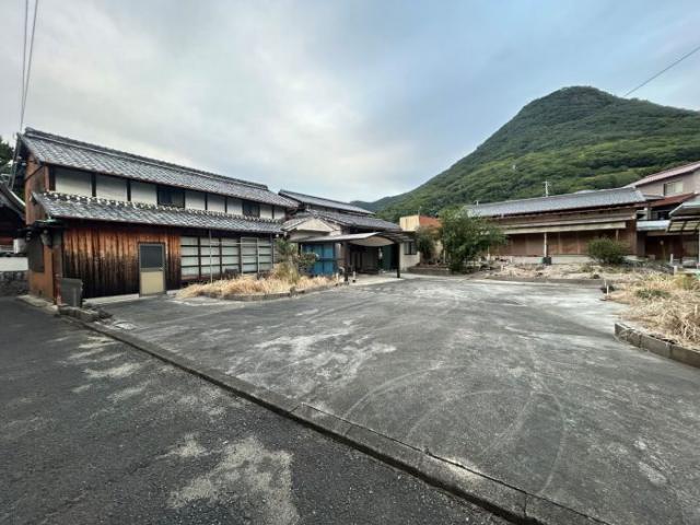 detached 観音寺市室本町