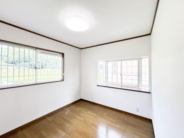 apartment 高松市国分寺町新居