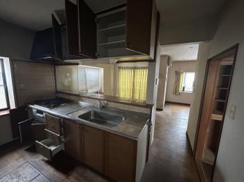 apartment 坂出市谷町２丁目