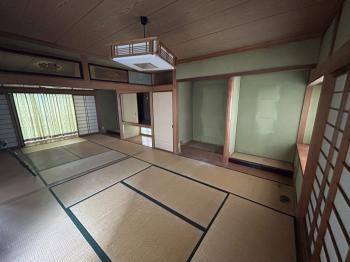 apartment 坂出市谷町２丁目