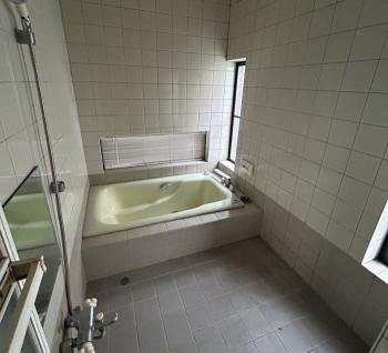 apartment 坂出市谷町２丁目