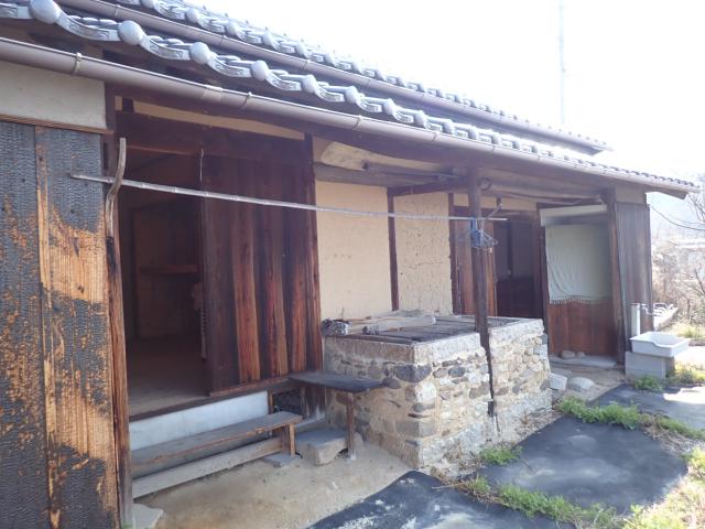 香川県土庄町の一戸建て | 260万円 | 海に近い | Akiyama house finder