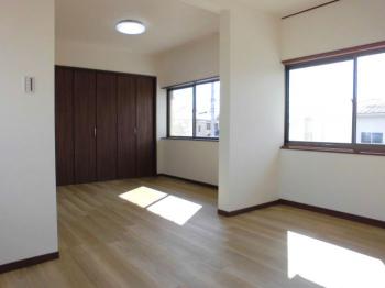 commercial 木田郡三木町大字氷上
