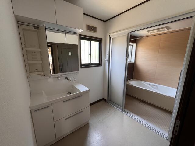 detached 綾歌郡綾川町滝宮