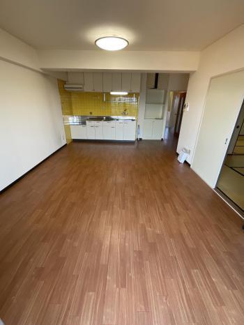 apartment 仲多度郡多度津町本通２丁目