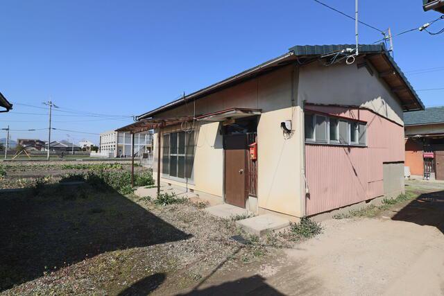 commercial 高松市仏生山町甲