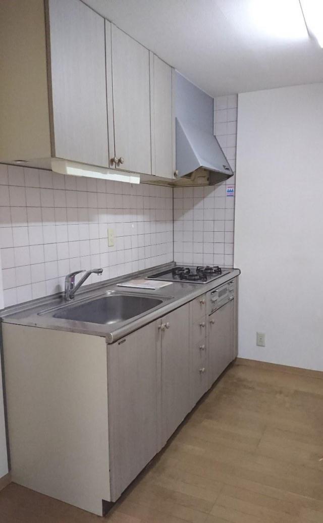 apartment 丸亀市中津町