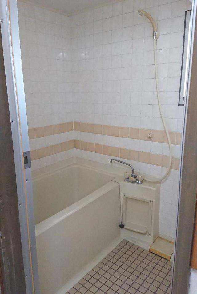 apartment 丸亀市中津町