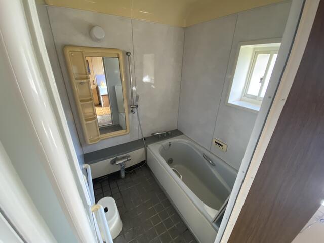  仲多度郡多度津町栄町３丁目