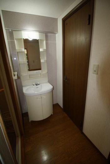 apartment 坂出市京町３丁目