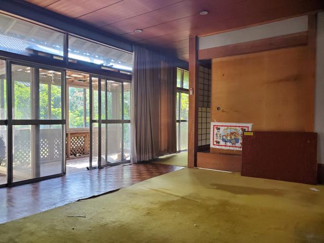 detached 高松市屋島東町字三ツ池