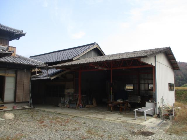 detached まんのう町炭所西