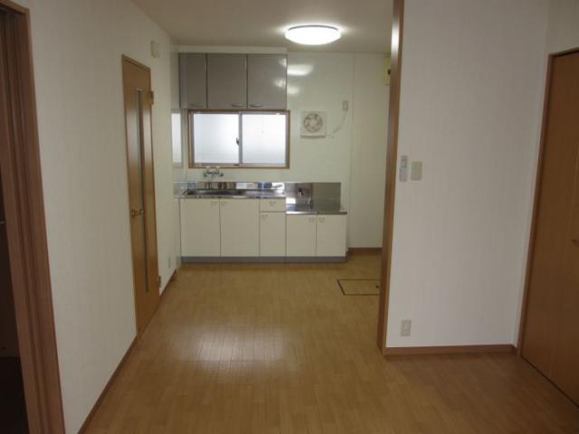 apartment 高松市鹿角町