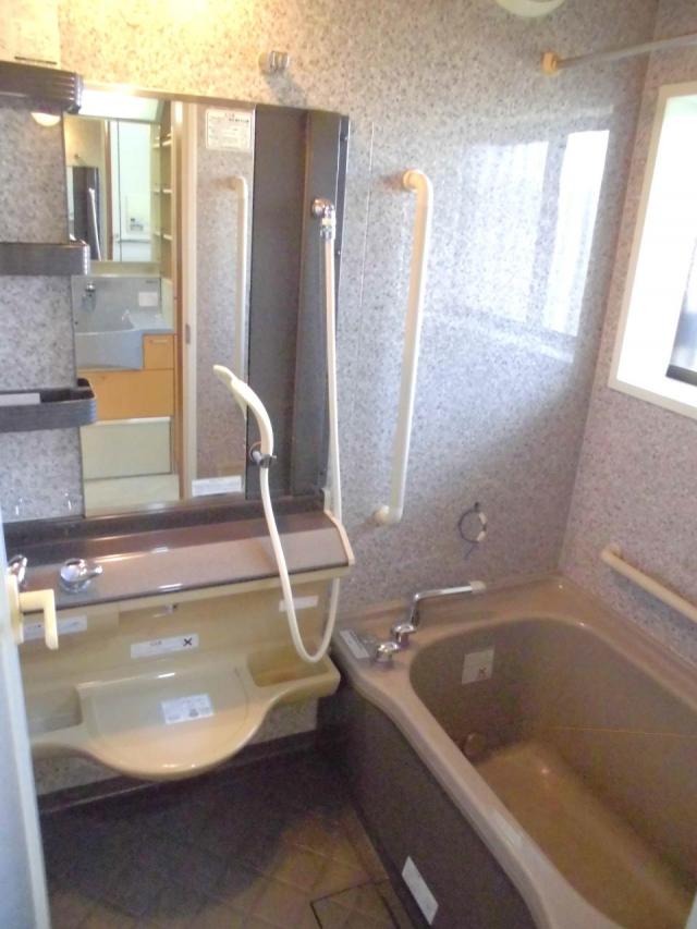  仲多度郡多度津町大字山階