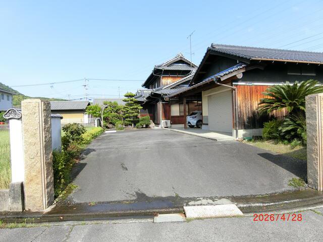 detached 高松市国分寺町新名