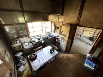  綾歌郡綾川町北