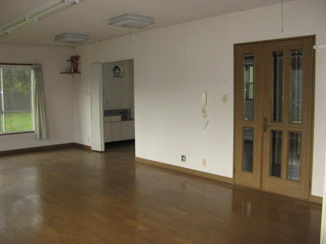  綾歌郡綾川町枌所東