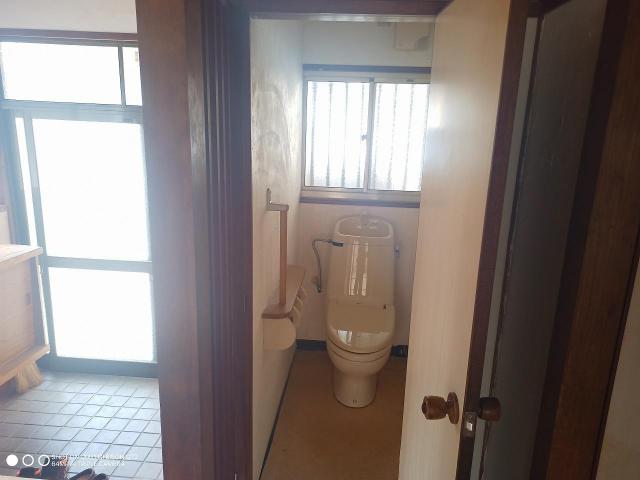  丸亀市郡家町